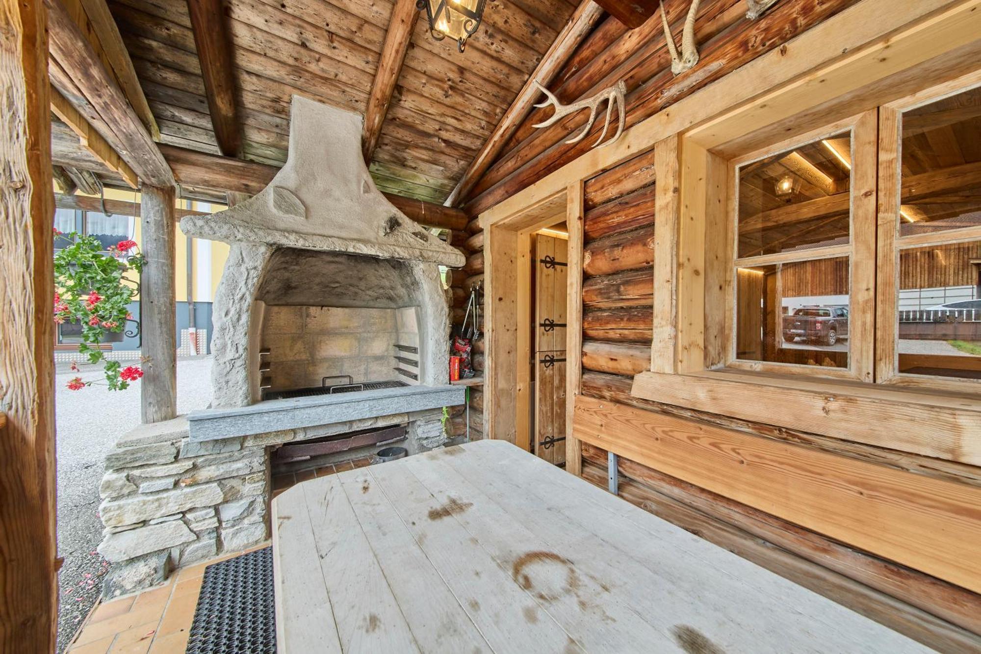 Eibinghof Bed & Breakfast & Swim Saalbach-Hinterglemm Exterior foto