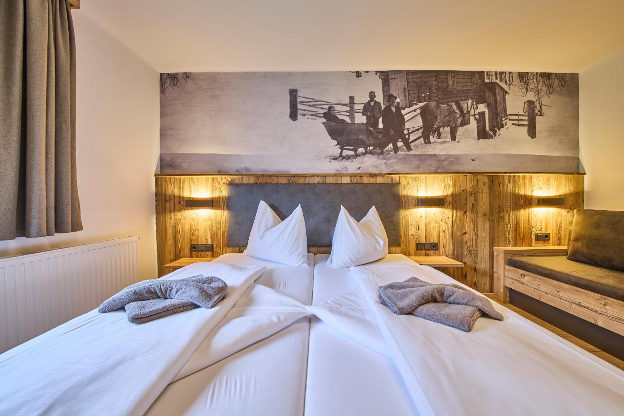 Eibinghof Bed & Breakfast & Swim Saalbach-Hinterglemm Exterior foto