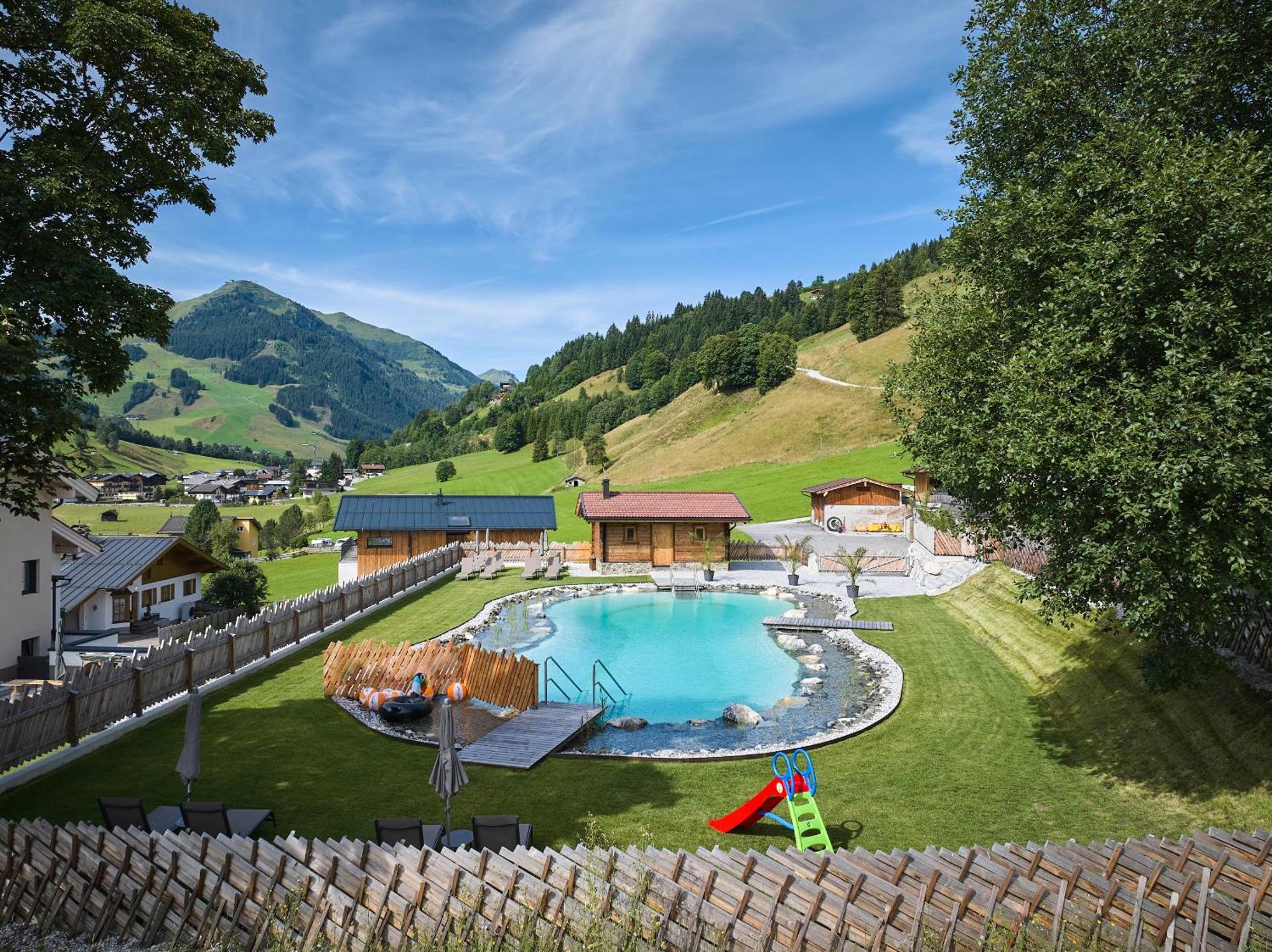 Eibinghof Bed & Breakfast & Swim Saalbach-Hinterglemm Exterior foto